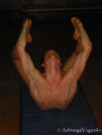 Padangusta Dhanurasana A - Ashtanga Vinyasa Yoga; scratching on the edge of impossibility - Advanced B Series (Sthira Bhaga). 