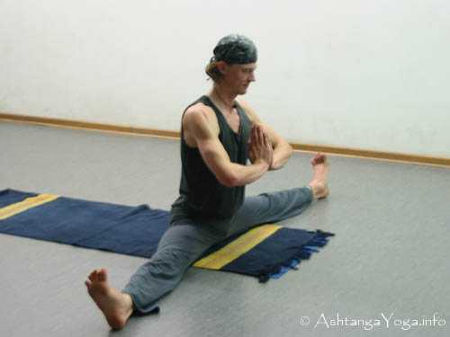 Samakonasana - Ashtanga Vinyasa Yoga; scratching on the edge of impossibility - Advanced B Series (Sthira Bhaga). 